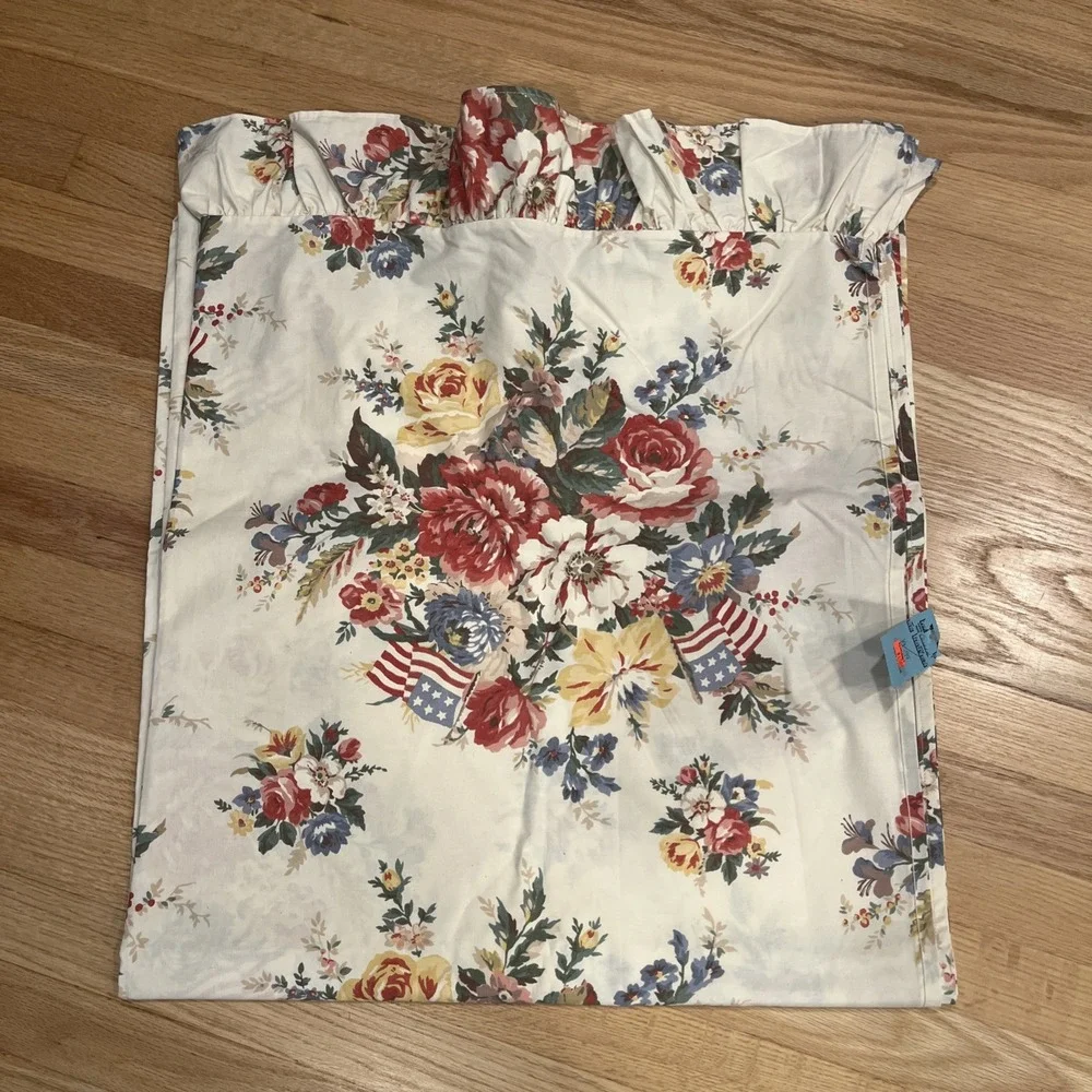 Vintage Ralph Lauren Dylan's Grove QUEEN Flat Sheet RUFFLED Floral Flags